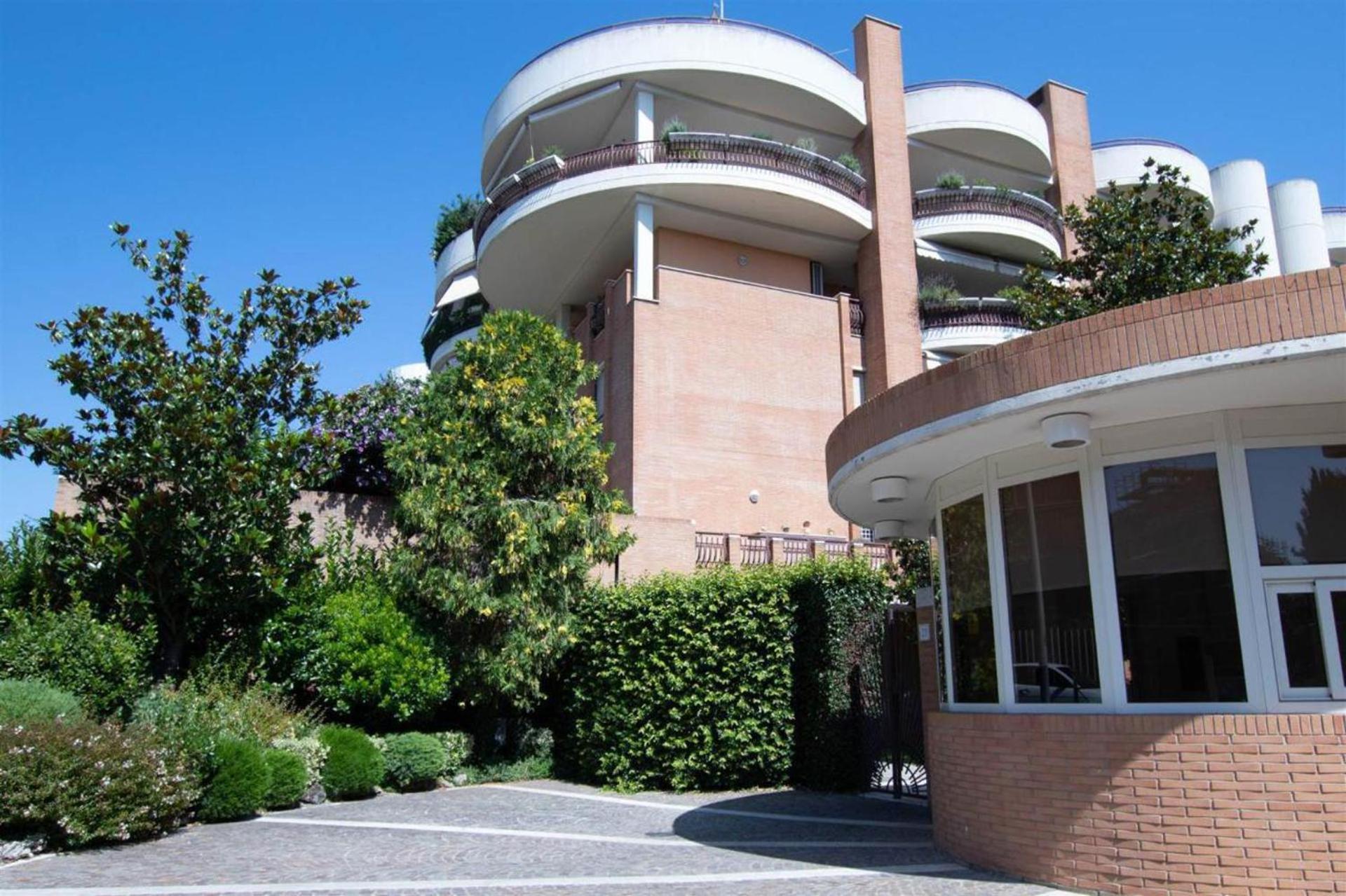 Beautiful 1-bed In Apartment *